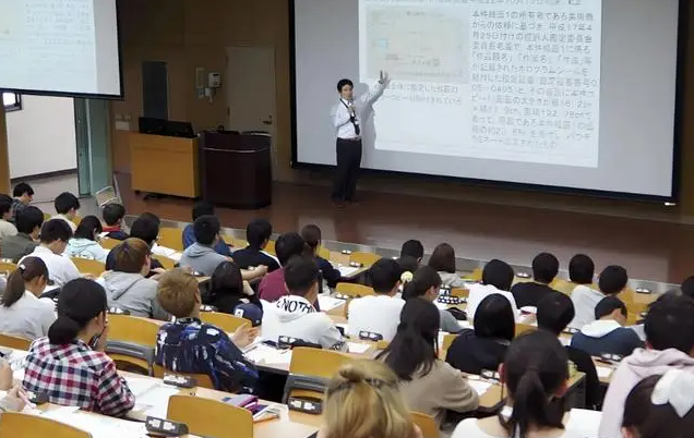 实践短板教师若未经实战练习又怎么教出具备实战才能的学生